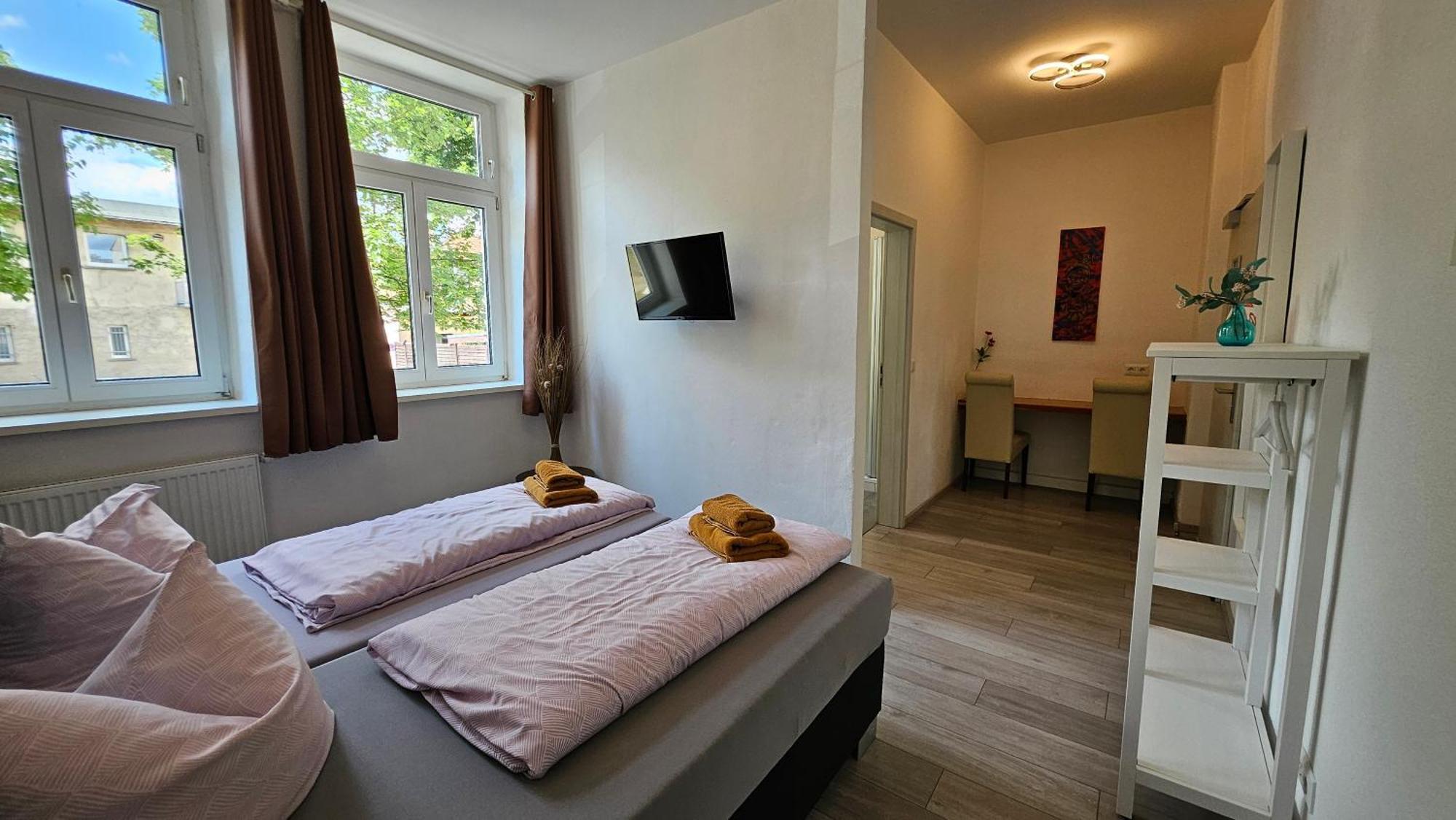 Zum Obstler - Gaststaette Und Pension Gera Luaran gambar